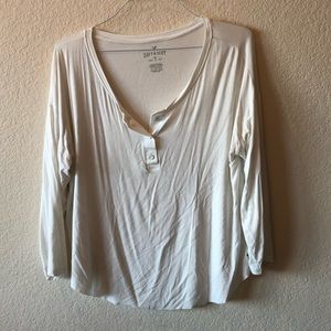 Aerie top